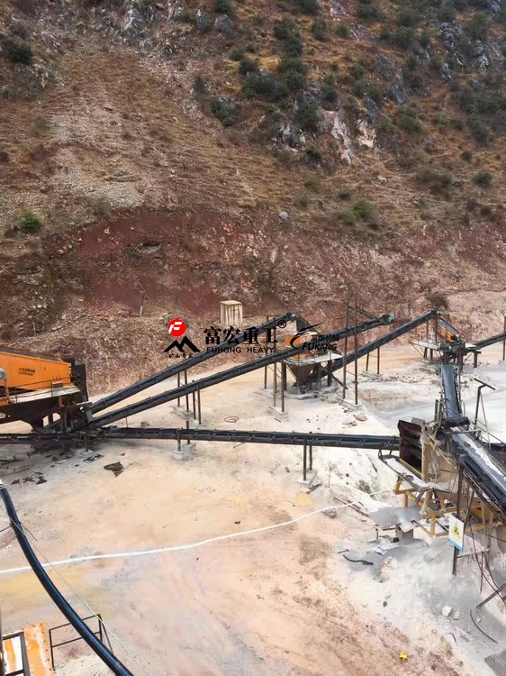 振動(dòng)篩使用現(xiàn)場(chǎng)